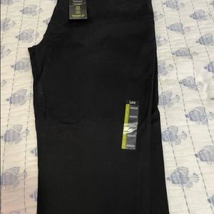 Lee Extreme Comfort Slim Pants in Navy Blue, 42x30.